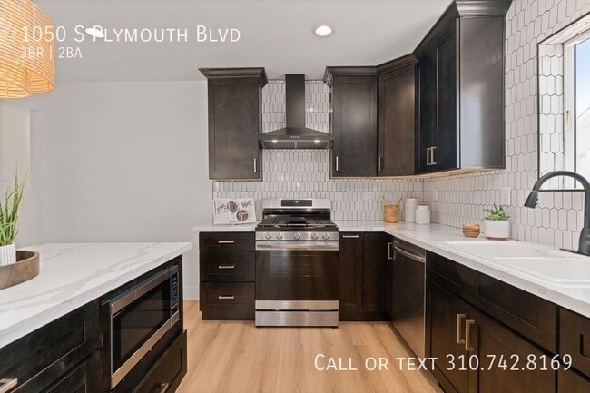 Photo - 1050 S Plymouth Blvd