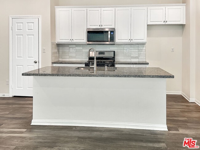 Photo - 27607 Sawtooth Ln