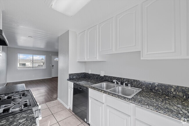 Building Photo - 1133 Ohio Rental