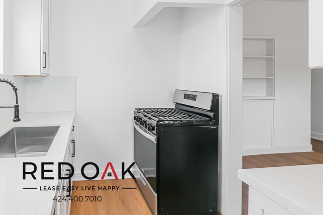 Photo - 4348 Lockwood Ave Unit 19