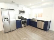 Photo - 10837 Blix St Townhome