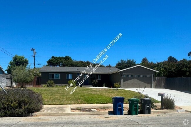 Building Photo - Updated Single Story Home Located in Orcut...
