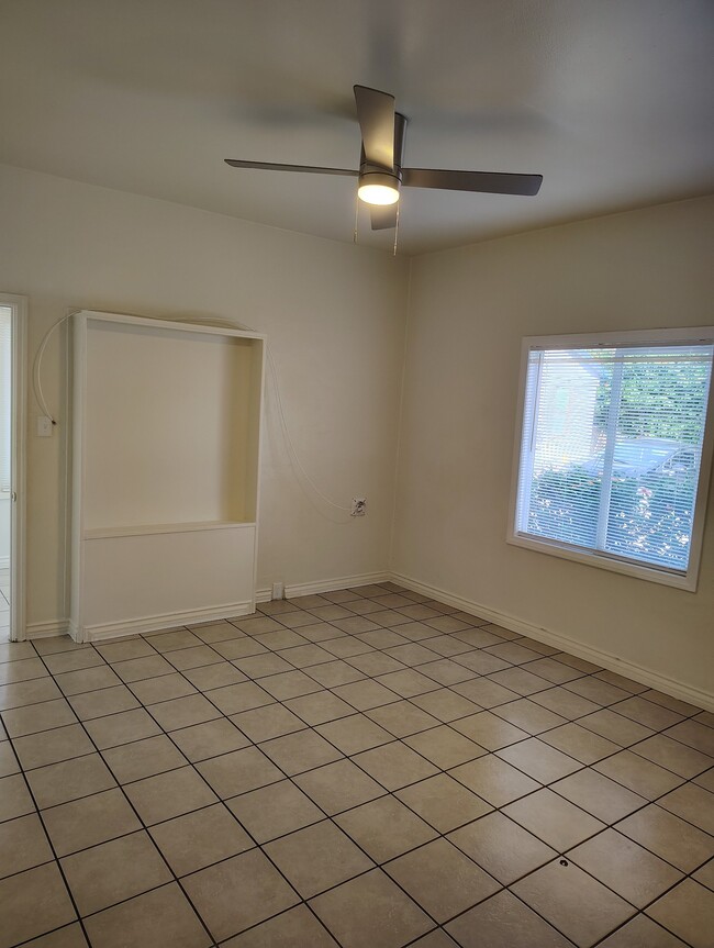 Photo - 818 E Rte 66 Unit 5