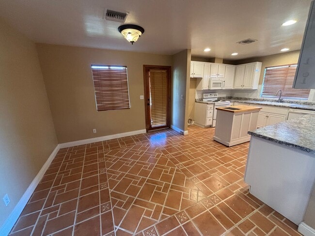 Photo - Single-Story Horse Property on 2 Acres in Canyon Country!