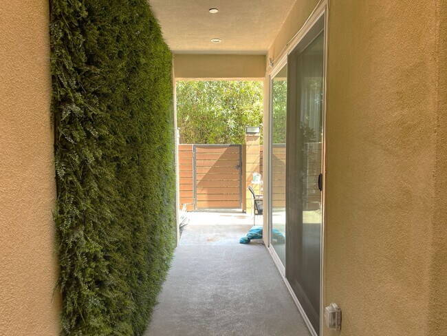 Photo - 14107 W Monroe Pl