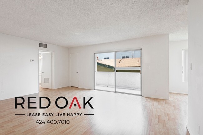 Photo - 319 S Clark Dr Unit 206