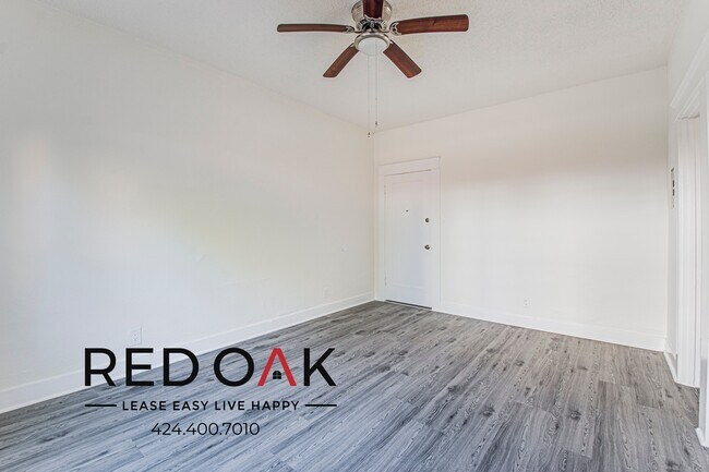 Photo - 2743 San Marino St Unit 305