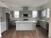 Photo - 1402 W Bushell St