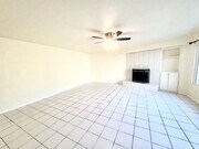 Photo - 2589 Hayes Dr Unit 2589