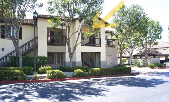 Building Photo - 2960 Champion Way Unit 405 Rental
