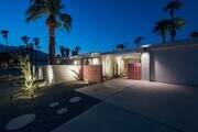 Photo - Retro Chic Oasis Saltwater Pool, Spa & Mnt... House