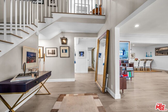 Photo - 751 Westholme Ave