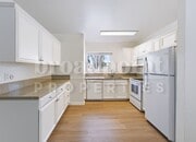 Photo - 2536 White Oak Pl