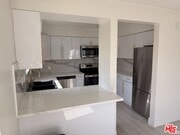 Photo - 1609 Veteran Ave Unit 1