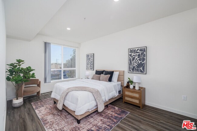 Photo - 3567 Chesapeake Ave Unit #507