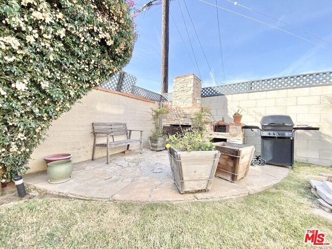 Photo - 2822 11th St