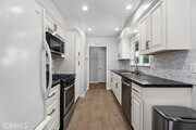 Photo - 1325 W Ash Ave