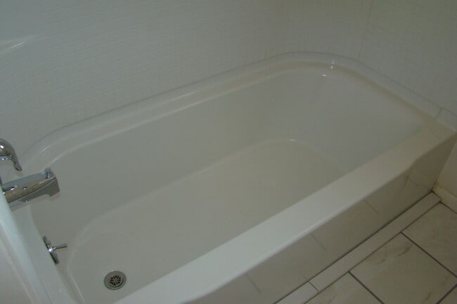 Photo - Southside cutie, 2bd/1ba  available soon!