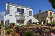 Photo - 1087 S Genesee Ave Condo