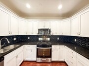 Photo - 332 S Virgil Ave Unit 302