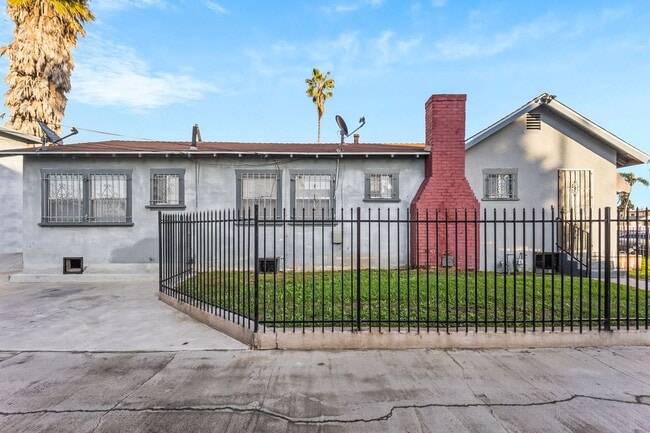 Photo - 1507 W 84th Pl Unit 1507 W. 84th Pl 7