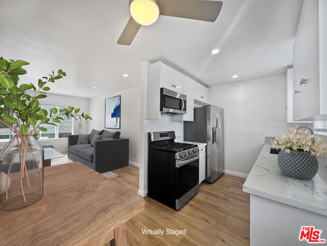 Photo - 2841 S Sycamore Ave Unit 3