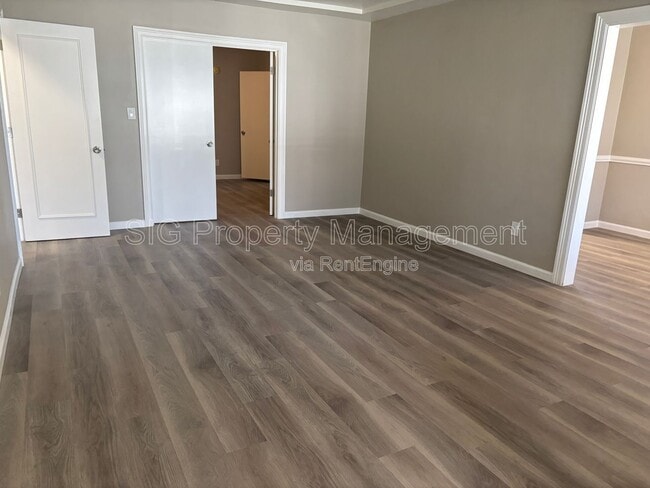 Photo - 10822 Hartsook St Unit 1