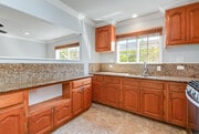 Kitchen - 2363 Fleetwood St House