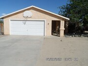 Photo - 3 Bedrooms, 2 Bathroom, Large Fully Fenced... House