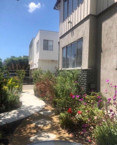 Photo - 1037 N Gardner St Unit #3