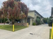 Photo - Lincoln, 5307-5309 Unit 5307 #2