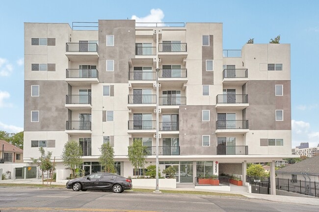Photo - 224 N Alvarado St Condo Unit 305A