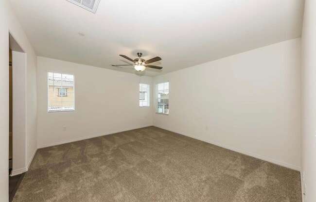 Photo - 2444 Gunner Ridge Way