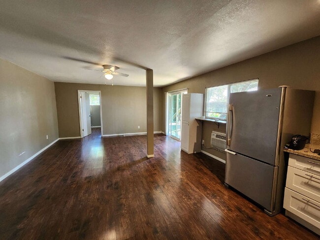 Photo - Updated 1BR/1BA apartment