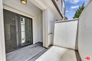 Photo - 413 California St