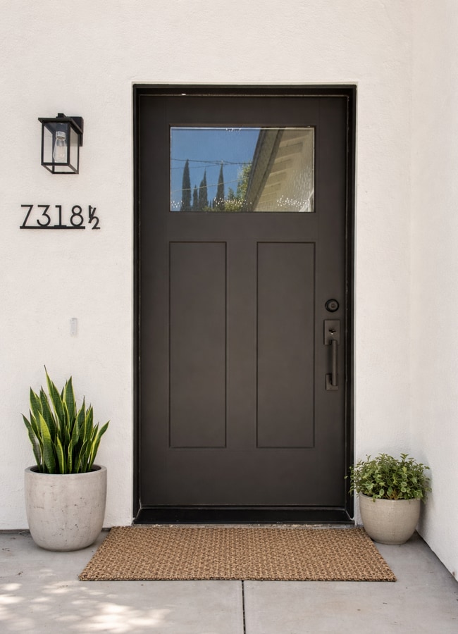 Entrance - 7314 Fallbrook Ave Unit 7318.5