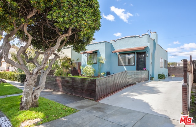 Photo - 1725 S Sycamore Ave Unit 1725