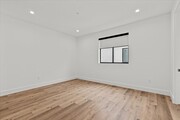 Photo - 3973 S Budlong Ave Townhome