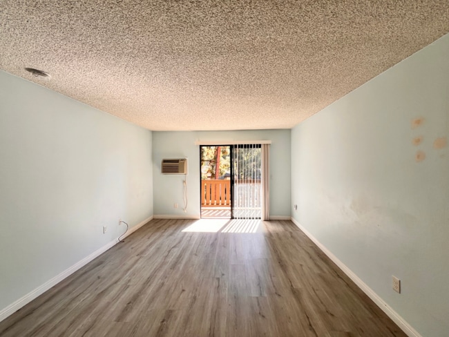 Photo - 10278 Black Mountain Rd