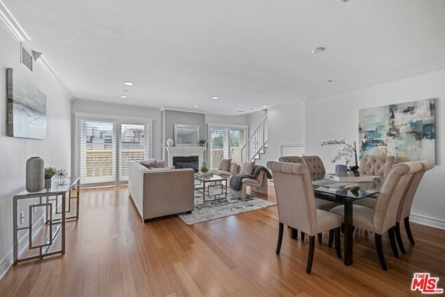 Photo - 123 S Clark Dr Unit PH1