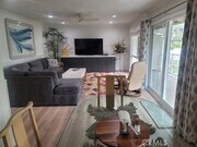 Photo - 2185 Via Mariposa W House