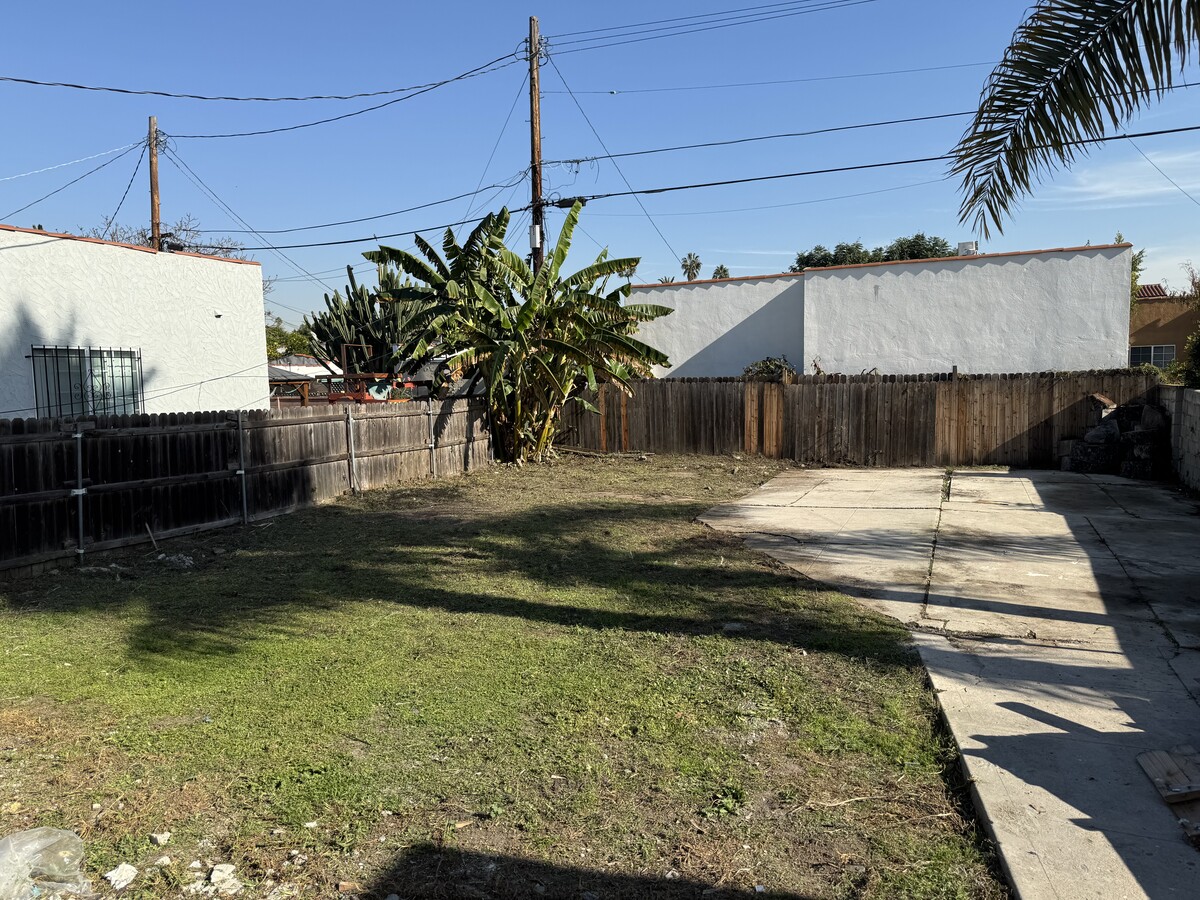 Photo - 2820 Vineyard Ave