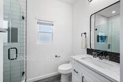 Photo - 5106-5116 69th St House