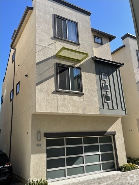 Building Photo - 1818 Coastal Way Rental