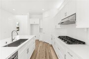 Photo - 22129 Garibaldi Dr House
