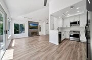 Photo - 122 Sandpiper Ln