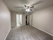 Photo - 21450 Burbank Blvd
