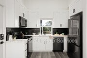 Photo - 1638 Elm Ave House