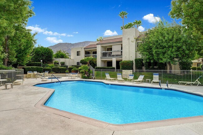 Beautiful Community Pool - 1895 N Vía Miraleste Unit 1522