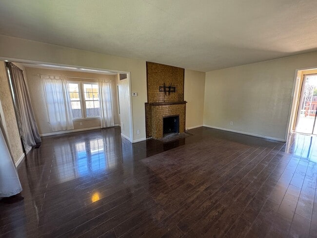 Photo - Charming 3-Bedroom Home with a spacious yard and modern amenities in Chula Vista
